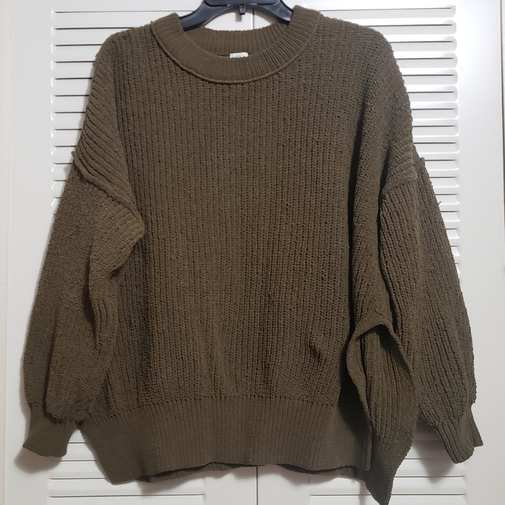 Aerie Womens oversized Olive Green Knit Sweater